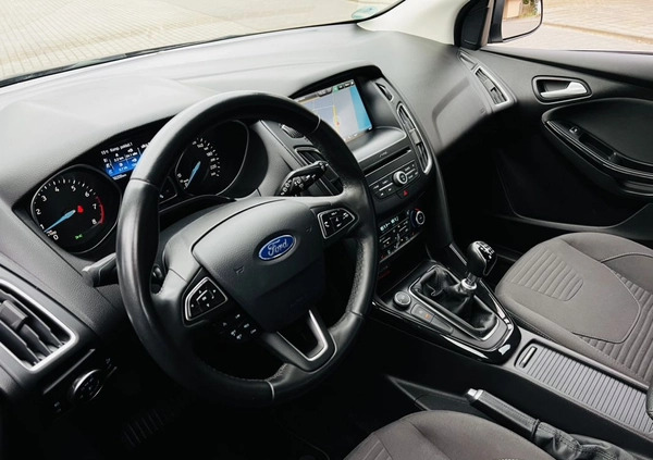 Ford Focus cena 34900 przebieg: 106000, rok produkcji 2016 z Grodków małe 631